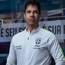 Sandro Luzes - Fisioterapeuta da Seleção Brasileira de Parasurf